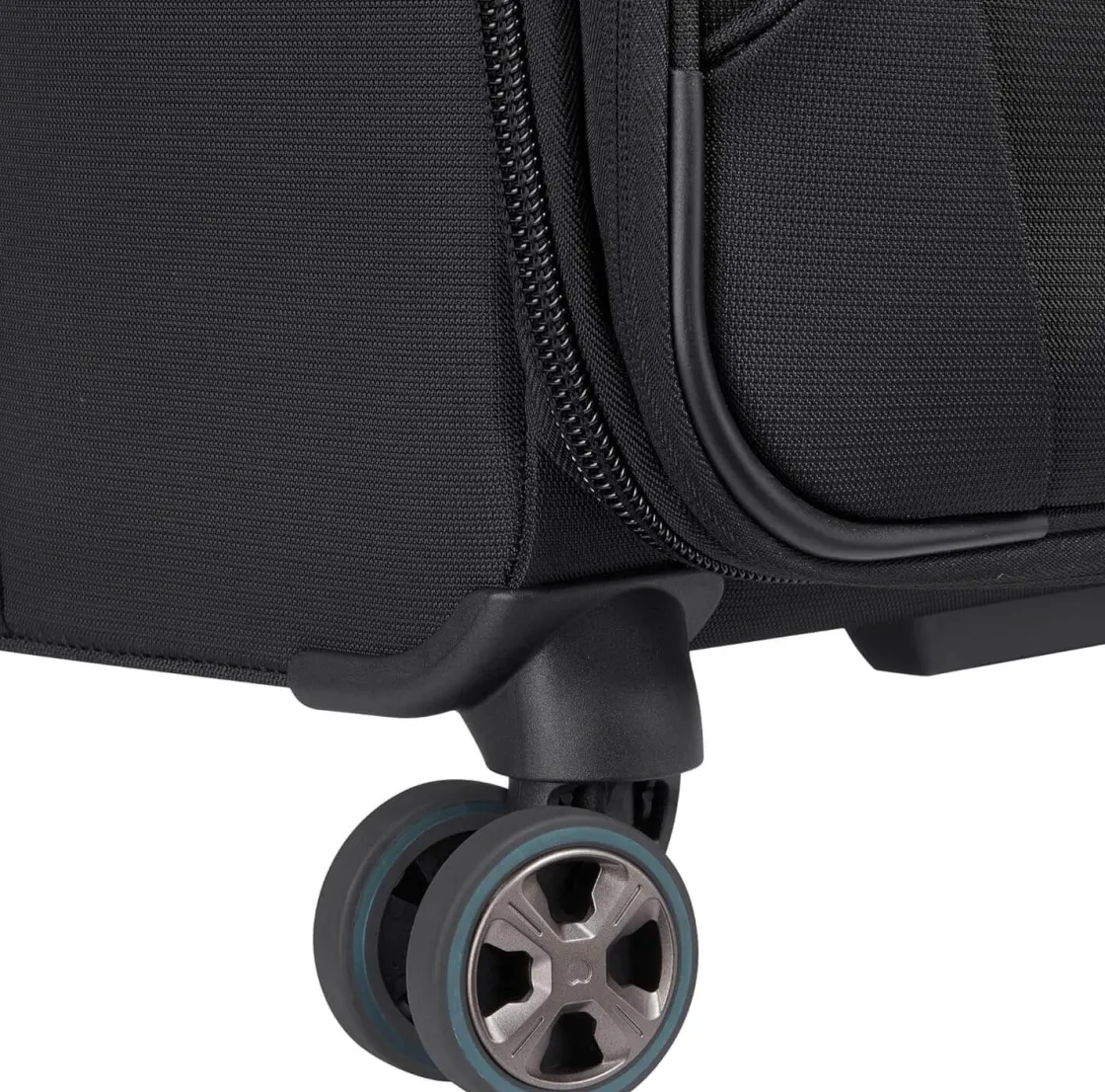 Sale Delsey Paris Delsey Helium DLX Medium Spinner