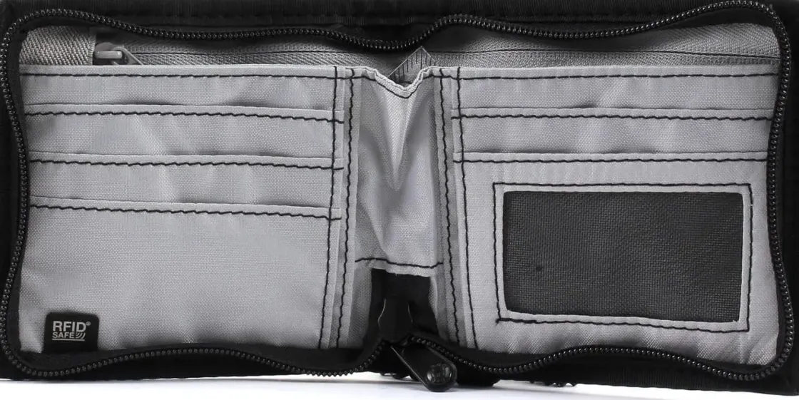 Clearance PacSafe RFID Safe Z100 Bi-Fold Wallet Jet Black