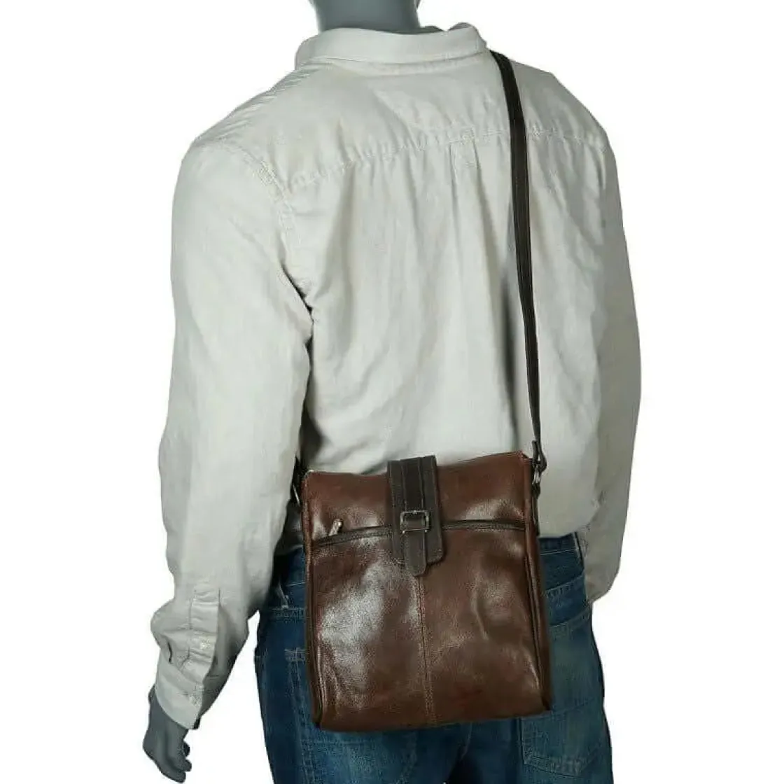 New Piel Leather Piel Vintage Leather Slim Tablet Shoulder Bag Brown