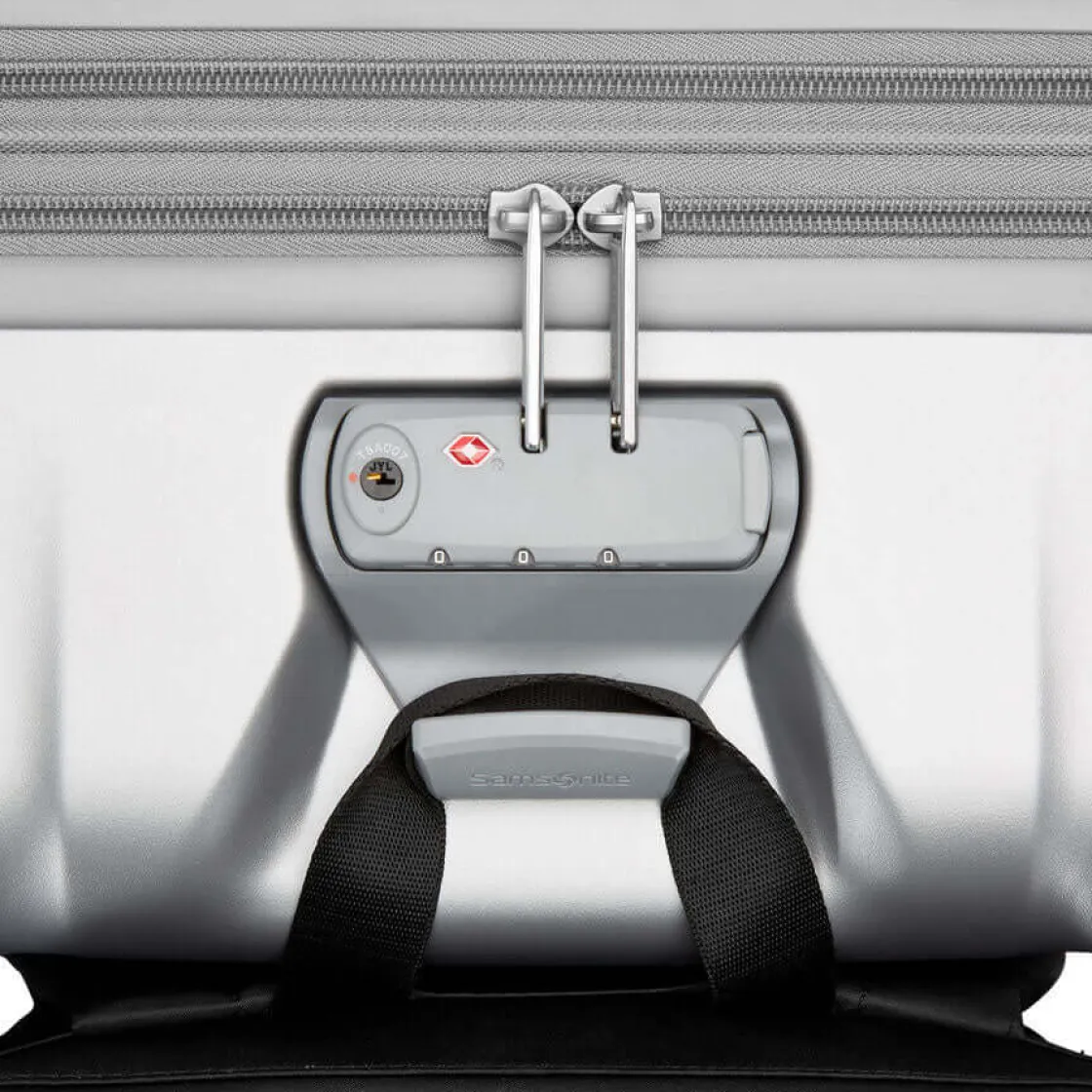 Hot Samsonite Opto 3 Medium Spinner
