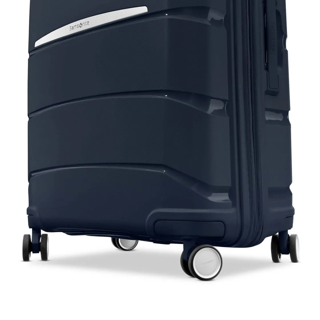 Discount Samsonite Outline Pro Carry-On Spinner