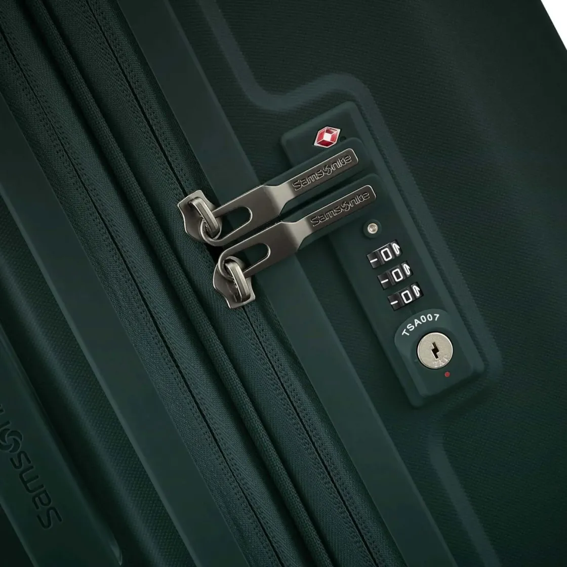 New Samsonite Outline Pro Large Spinner